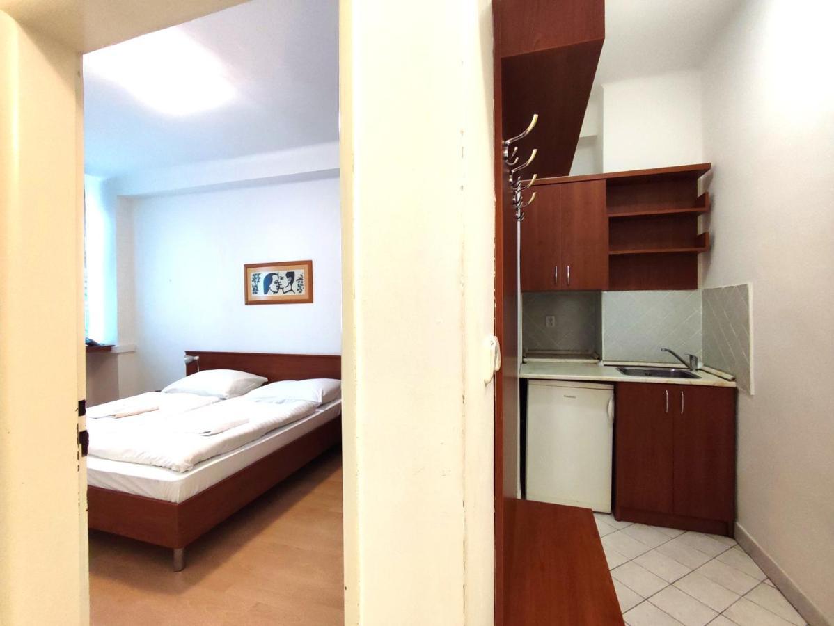 Hotel Jurki Dom Bratislava Eksteriør billede